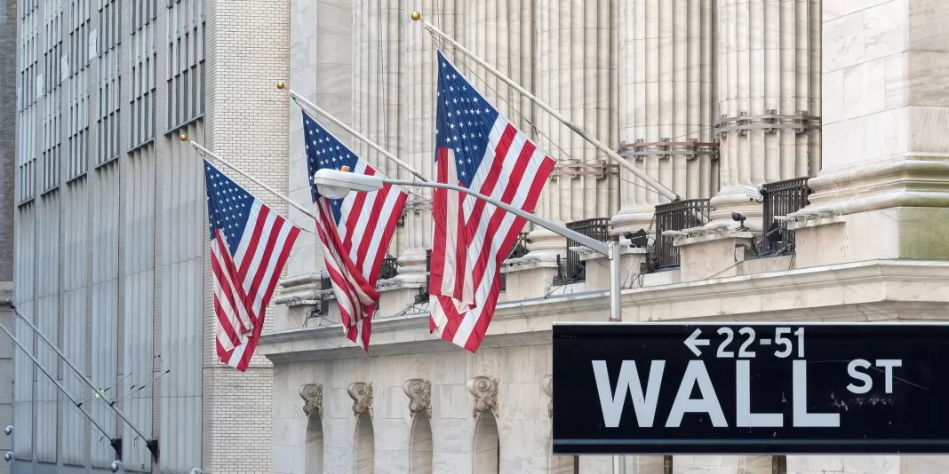 US Market: Wall Street Closes Mixed